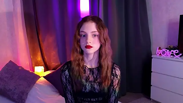 midnightMaya online show from 11, 11, 2025