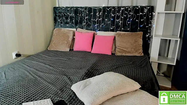 Malisha kiss online show from 28, 2, 2026