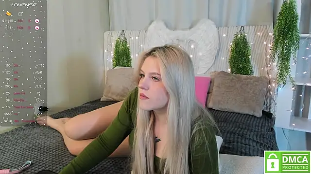 Malisha kiss online show from 5, 2, 2026