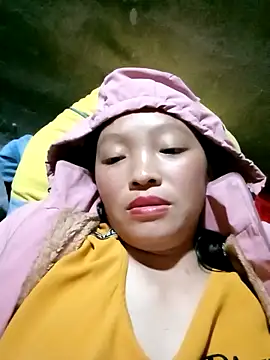 Snapshot of Minkine022 chatting on 28, 10, 2025 Minkine022 online show from 28, 10, 2025