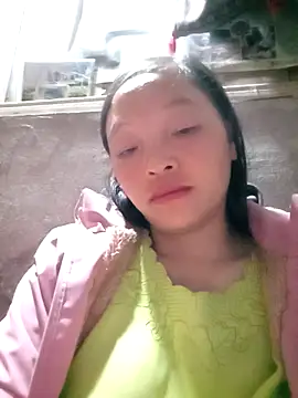 Snapshot of Minkine022 chatting on 5, 11, 2025 Minkine022 online show from 5, 11, 2025