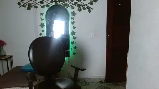 Snapshot of Ebony_luna chatting on 30, 4, 2026 Ebony luna online show from 30, 4, 2026