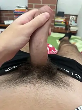 Snapshot of BABYJR05 chatting on 10, 11, 2025 BABYJR05 online show from 10, 11, 2025