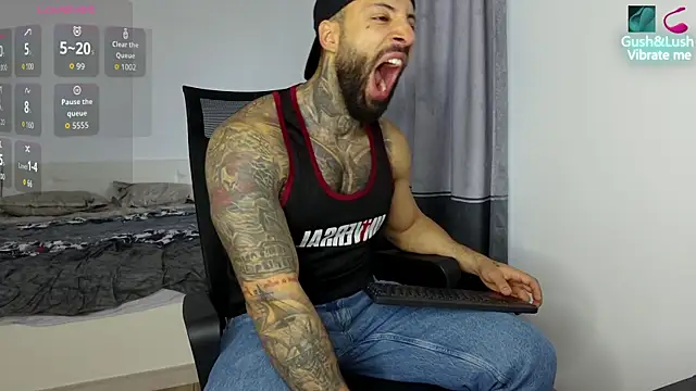 MasculineGuy99 online show from 24, 11, 2025