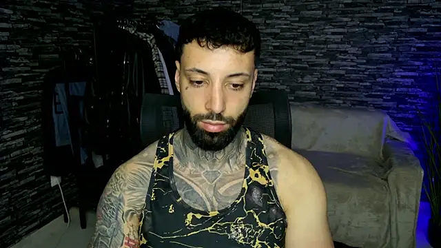 MasculineGuy99 online show from 7, 5, 2026