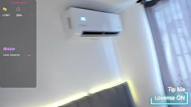 Snapshot of JARETHH chatting on 15, 11, 2025 JARETHH online show from 15, 11, 2025