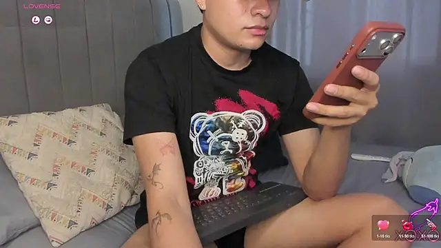 JARETHH online show from 30, 4, 2026