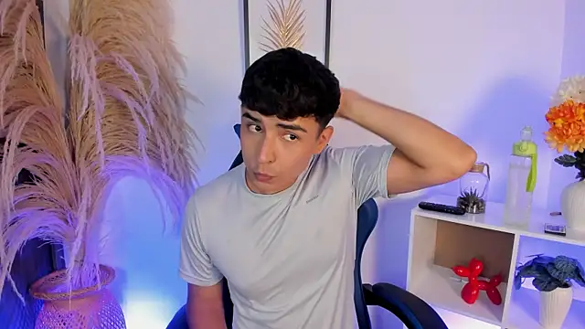 Thiago Connor21 online show from 16, 5, 2026