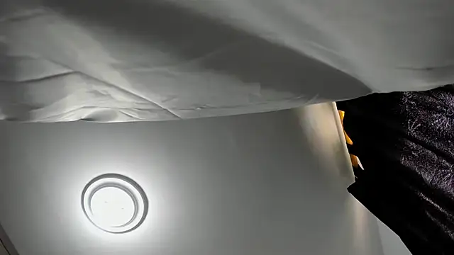 Thiago Connor21 online show from 14, 4, 2026