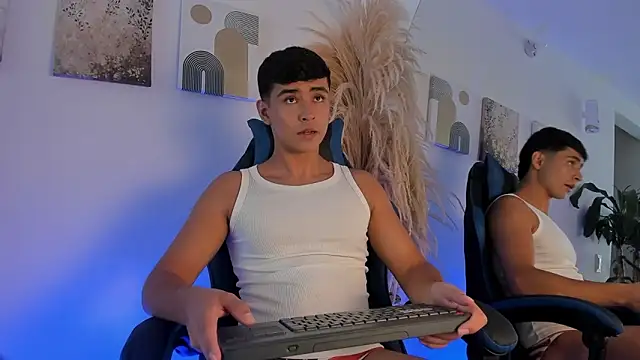 Thiago Connor21 online show from 23, 3, 2026