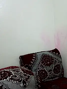 Miss-Queen online show from 2, 2, 2026