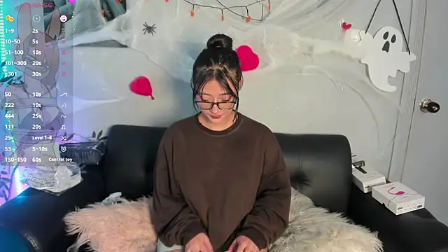 Hekate 20 online show from 12, 10, 2025