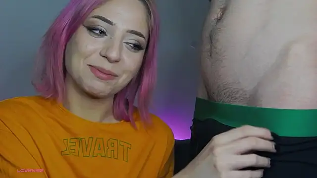 Dahliacruzz online show from 3, 4, 2026