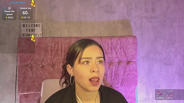 Snapshot of Mia_lopez_1 chatting on 15, 7, 2026 Mia lopez 1 online show from 15, 7, 2026
