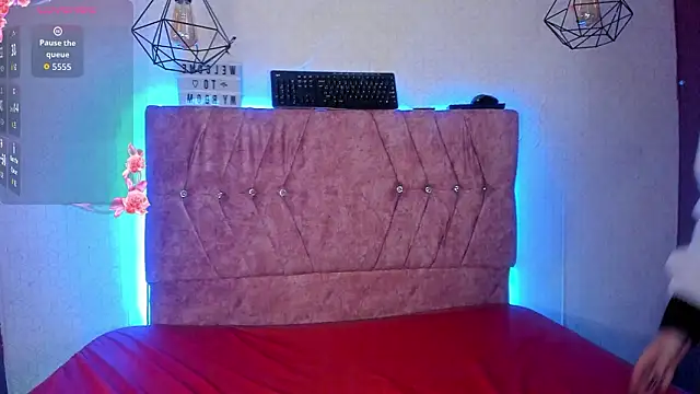 Mia lopez 1 online show from 16, 2, 2026