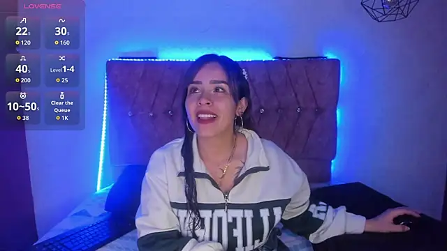 Snapshot of Mia_lopez_1 chatting on 8, 5, 2026 Mia lopez 1 online show from 8, 5, 2026