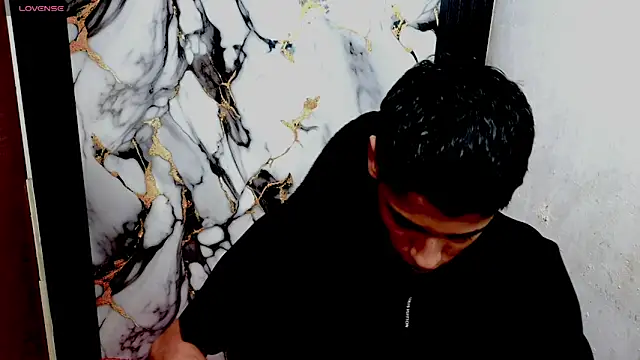 Snapshot of Im_david02 chatting on 28, 2, 2026 Im david02 online show from 28, 2, 2026