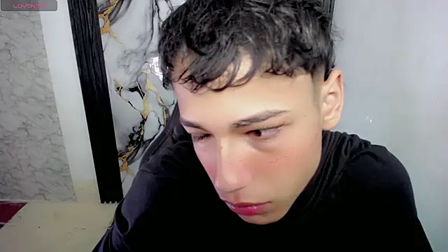 Snapshot of Im_david02 chatting on 1, 12, 2025 Im david02 online show from 1, 12, 2025