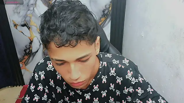 Snapshot of Im_david02 chatting on 7, 1, 2026 Im david02 online show from 7, 1, 2026