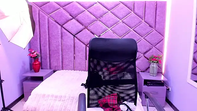 Snapshot of sarah_sweett_ chatting on 26, 5, 2026 sarah sweett online show from 26, 5, 2026