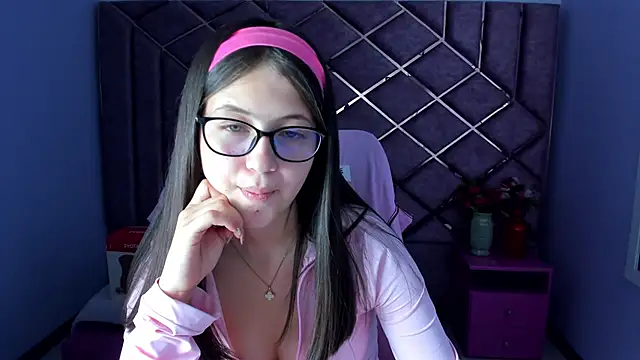 Snapshot of sarah_sweett_ chatting on 30, 4, 2026 sarah sweett online show from 30, 4, 2026