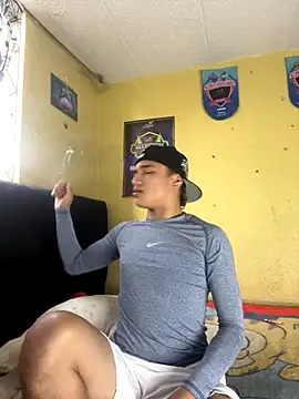 lyan t2 online show from 15, 10, 2025