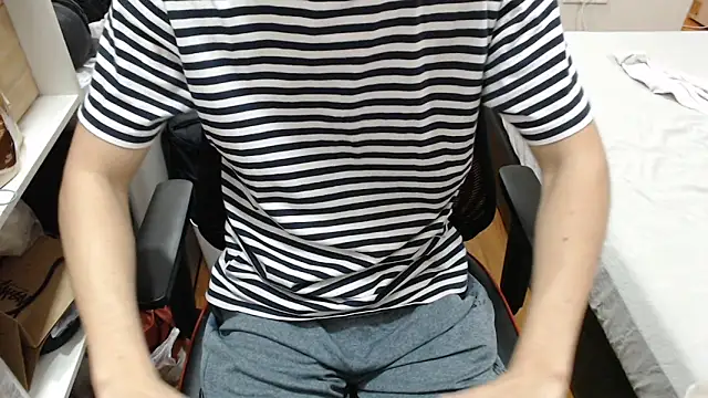 16hornydog online show from 28, 10, 2025