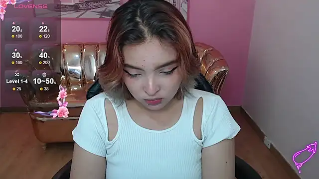 mia foster t online show from 12, 11, 2025