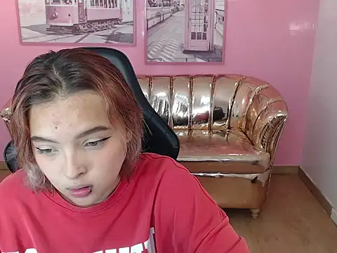 mia foster t online show from 16, 10, 2025