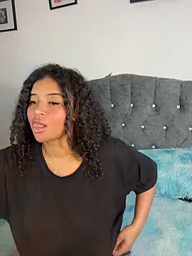 mitschellfox21 online show from 26, 2, 2026