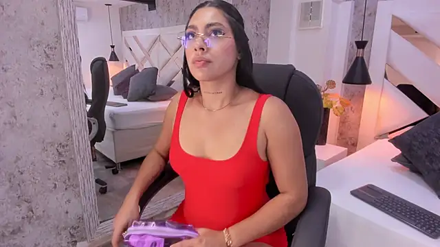 Vanessa Rain  online show from 2, 3, 2026