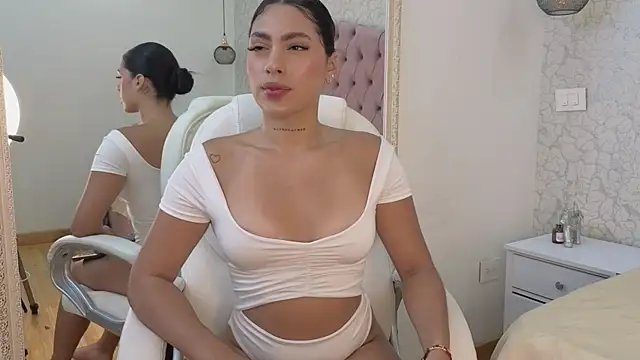 Vanessa Rain  online show from 16, 10, 2025