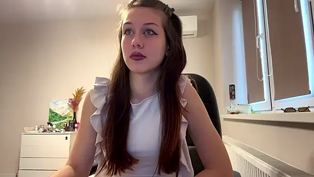 Nayra flash online show from 21, 11, 2025