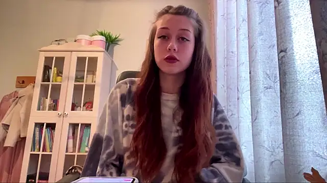 Nayra flash online show from 1, 11, 2025