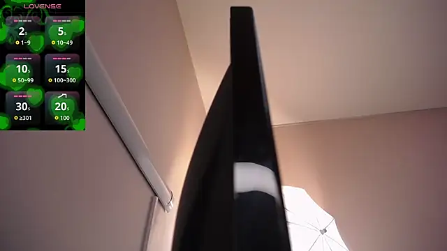 ingrid03 taffur online show from 2, 12, 2025