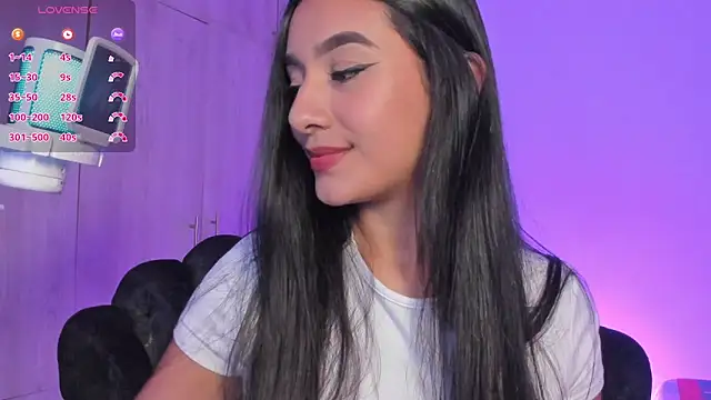 Snapshot of anne_leee chatting on 27, 5, 2026 anne leee online show from 27, 5, 2026