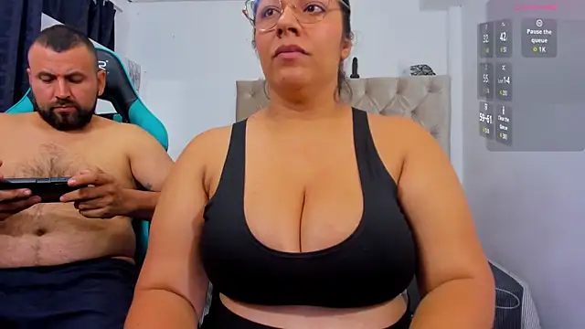 milo mila01 online show from 15, 11, 2025