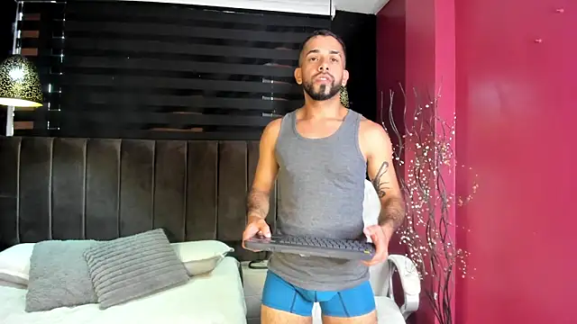 Lobo sex21 online show from 3, 10, 2025