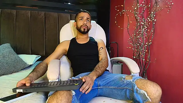 Lobo sex21 online show from 25, 10, 2025