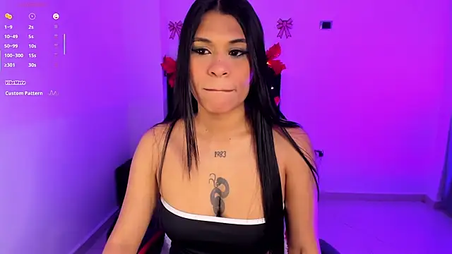 Snapshot of Gemma-ros chatting on 23, 11, 2025 Gemma-ros online show from 23, 11, 2025