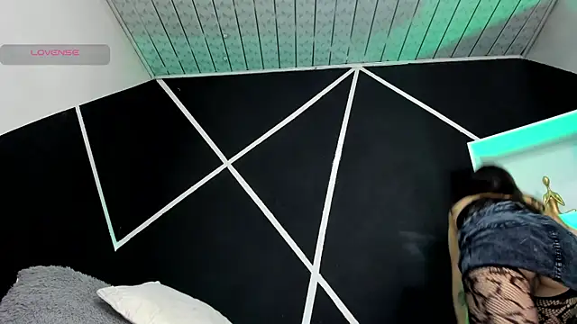 Snapshot of Doori_ chatting on 8, 11, 2025 Doori online show from 8, 11, 2025