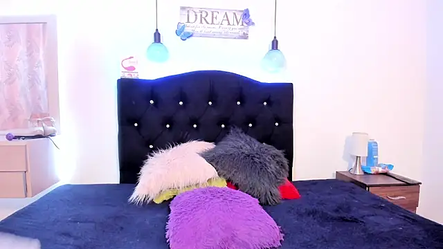 Melany  honey online show from 3, 10, 2025