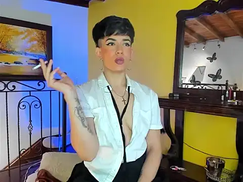 Zulyhenao online show from 28, 11, 2025