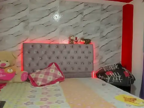 Stefany Andruw online show from 16, 10, 2025