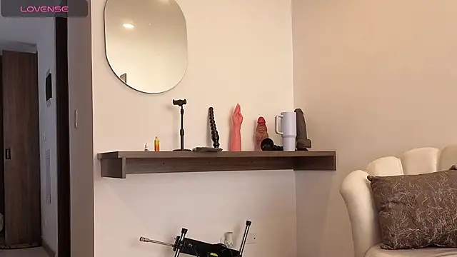 Jade Amado  online show from 20, 11, 2025