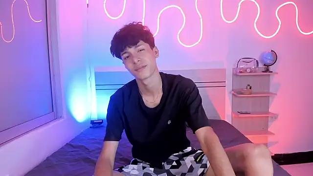 luccas ferreira online show from 4, 11, 2025