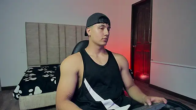 CHRIS MORGAN1 online show from 7, 11, 2025