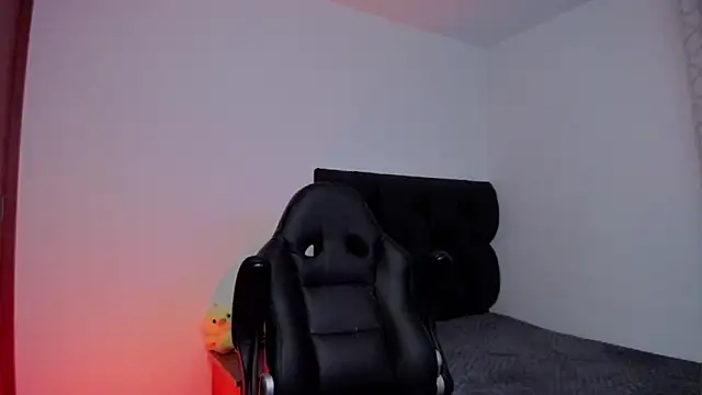 CHRIS MORGAN1 online show from 8, 10, 2025