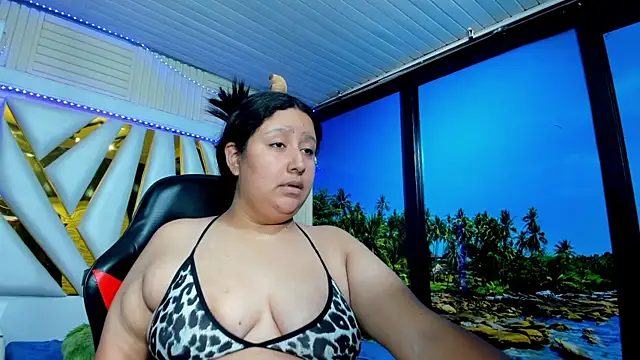 DulcineaSaenz online show from 6, 10, 2025