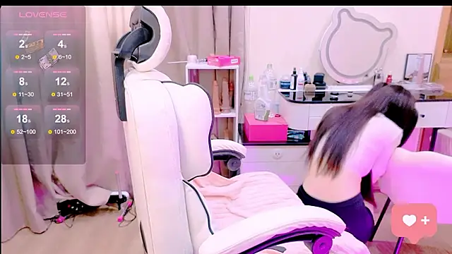  Aria Moonie online show from 2, 3, 2026